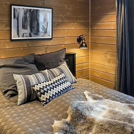 5 Bedroom Beautiful In Gol * Golsfjellet