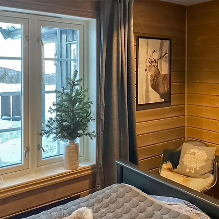 5 Bedroom Beautiful In Gol * Golsfjellet